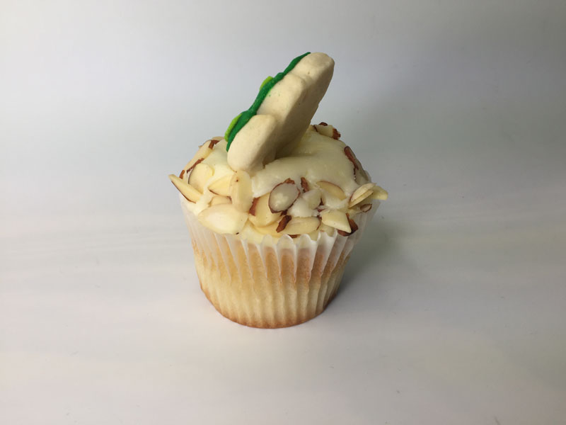 Almond wedding cupcake