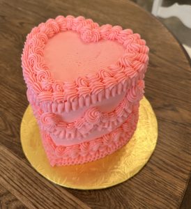 Vintage heart cake - Hayley Cakes and Cookies Hayley Cakes and Cookies