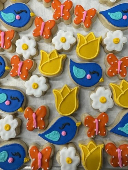 Mini spring cookie 4 pack - Hayley Cakes and Cookies Hayley Cakes and ...