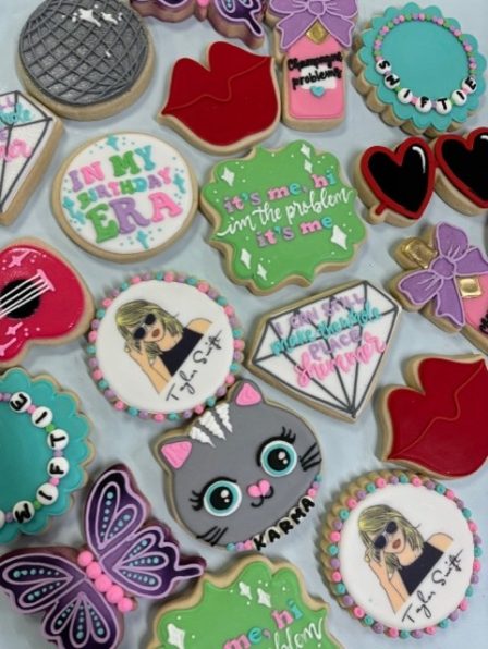 Swiftie Birthday Set of 12