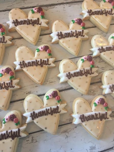Thankful heart cookie