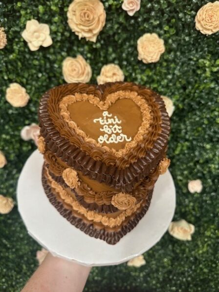 Espresso Martini Vintage heart cake