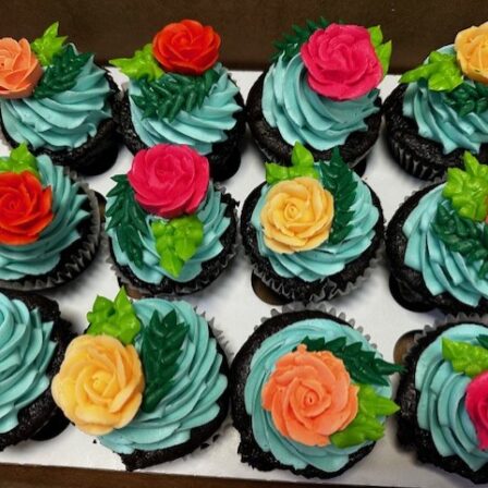 Tropical flower cupcakes