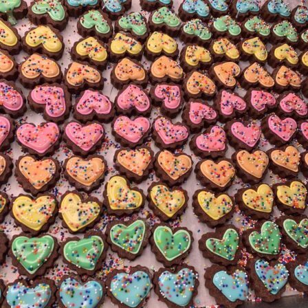Mini chocolate scalloped pastel sprinkle heart set of 40