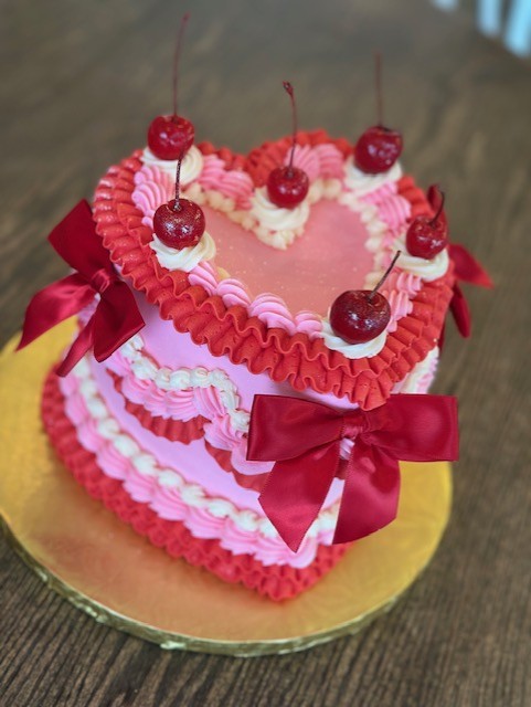 ATX CLASS: Vintage Valentine Heart Cake Class, SATURDAY FEB 7TH, 10am - 12pm